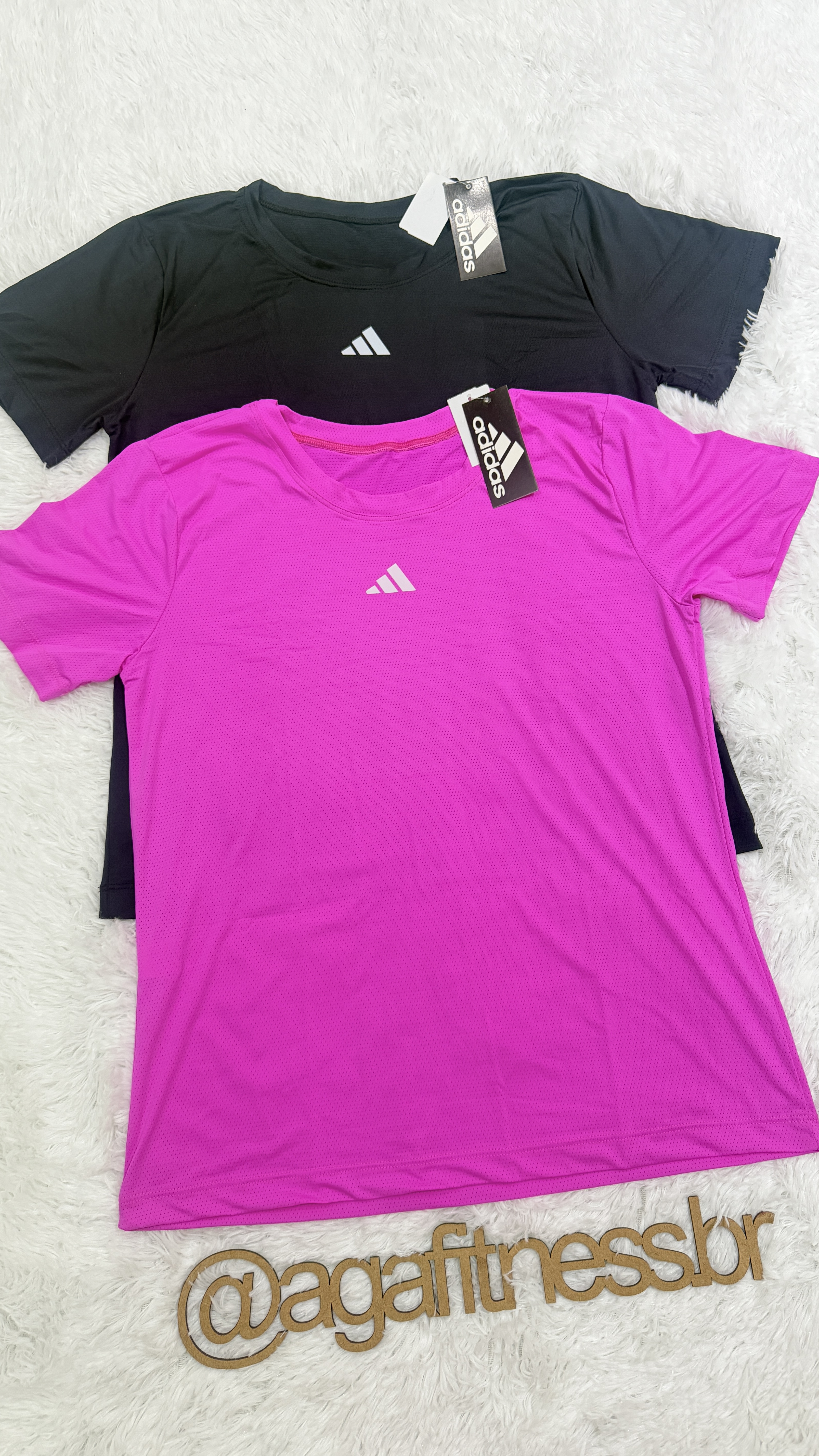 Blusa ADIDAS CLEAN